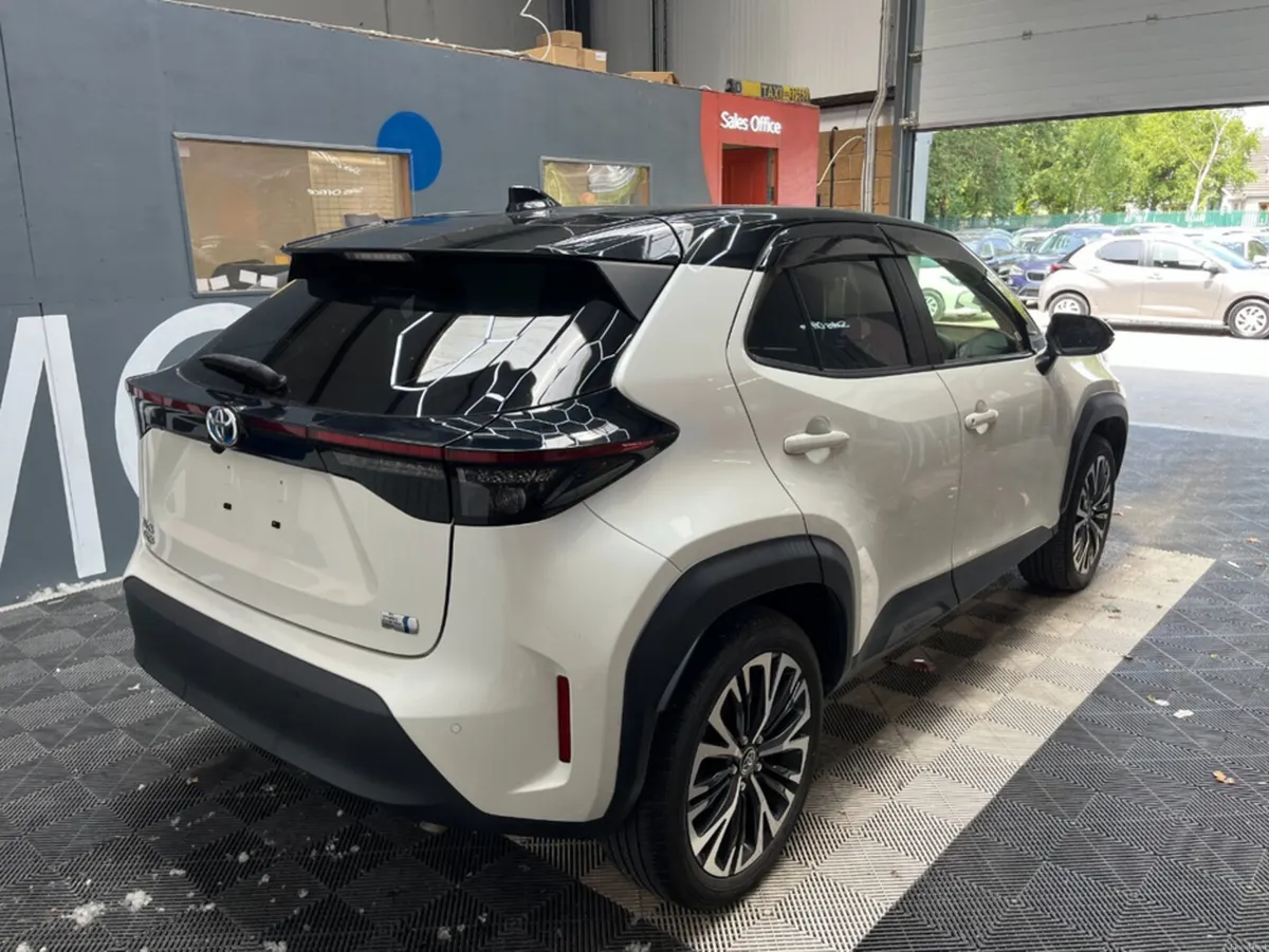 Toyota Yaris Cross 2021 TOYOTA YARIS CROSS HYBRID - Image 2
