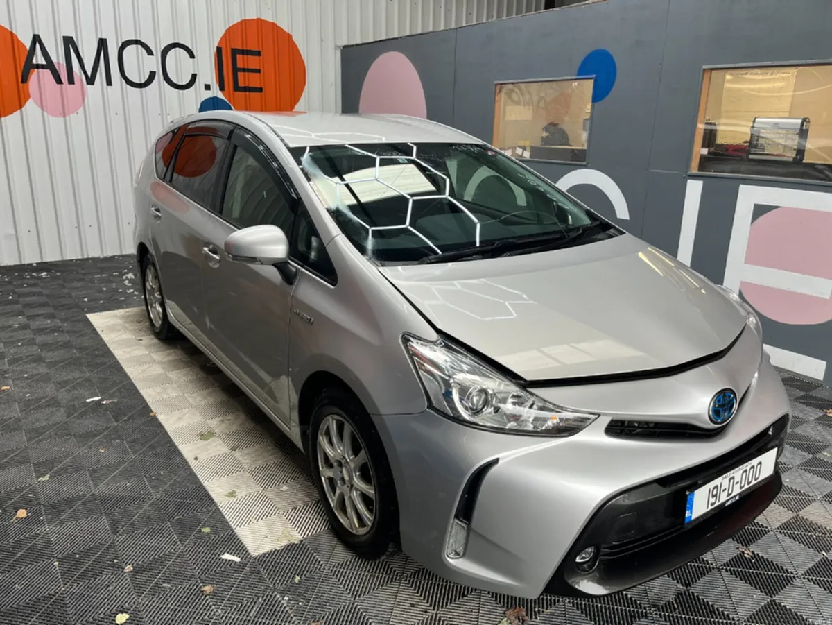 Toyota Prius 2019 TOYOTA PRIUS ALPHA S 1.8 AUTOMAT - Image 1