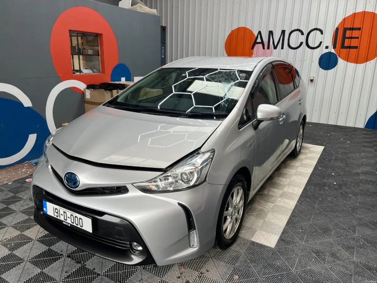 Toyota Prius 2019 TOYOTA PRIUS ALPHA S 1.8 AUTOMAT - Image 5