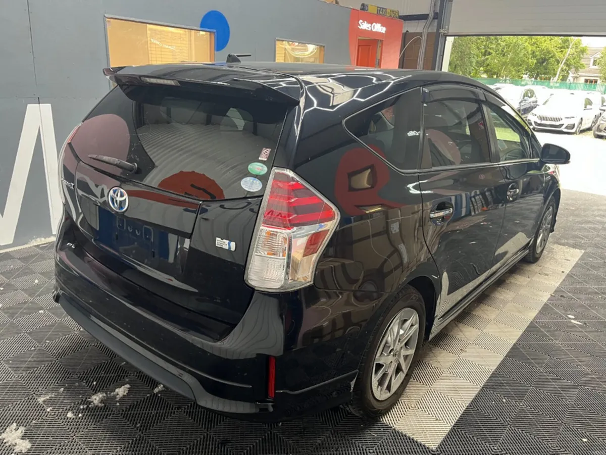 Toyota Prius 2020 TOYOTA PRIUS ALPHA S 1.8 AUTOMAT - Image 2
