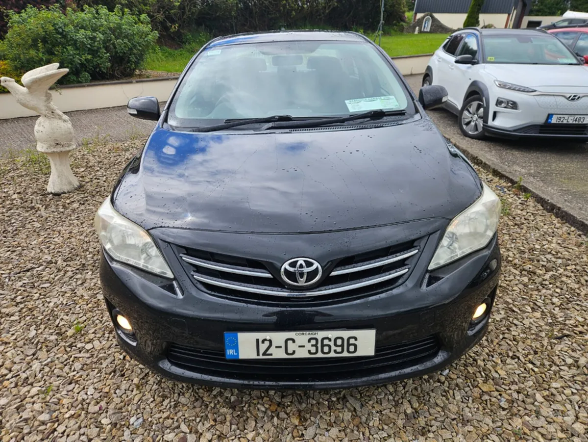 Toyota Corolla 1.4 D-4D LUNA MC 4DR - Image 2