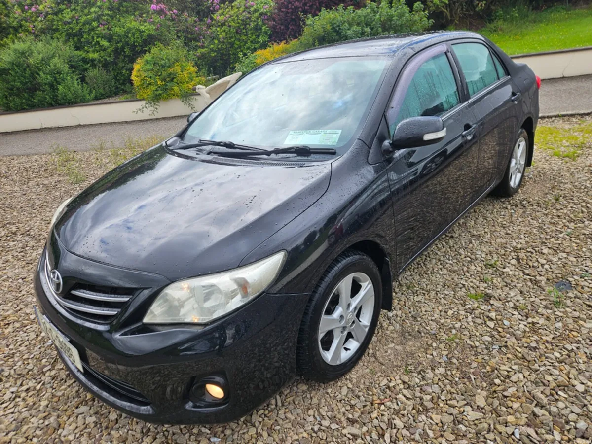 Toyota Corolla 1.4 D-4D LUNA MC 4DR - Image 3