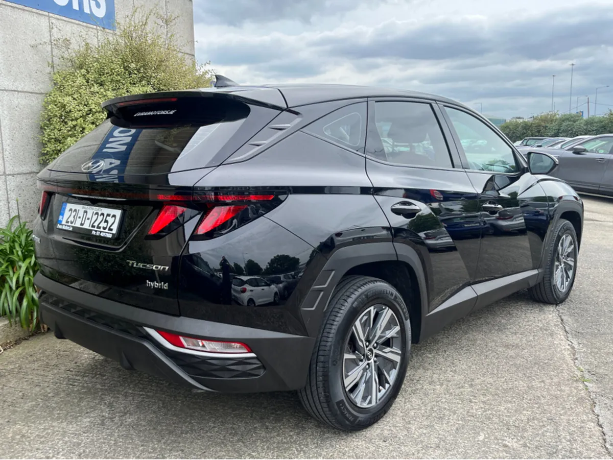 Hyundai Tucson COMFORT PLUS HYBRID AUTOMATIC 1.6 P - Image 4