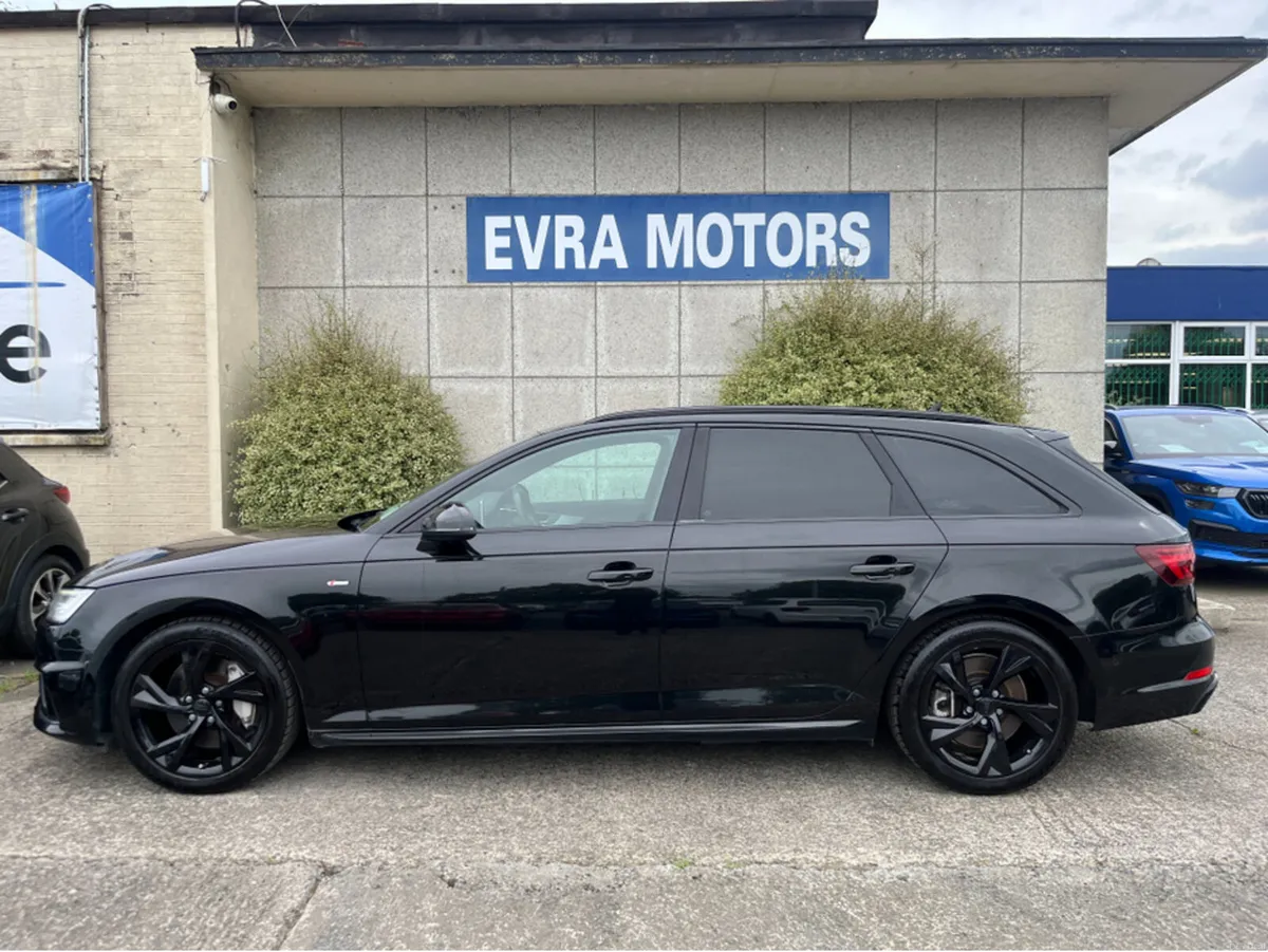 Audi A4 ESTATE S-LINE QUATTRO AUTOMATIC 2.0 PETROL - Image 6