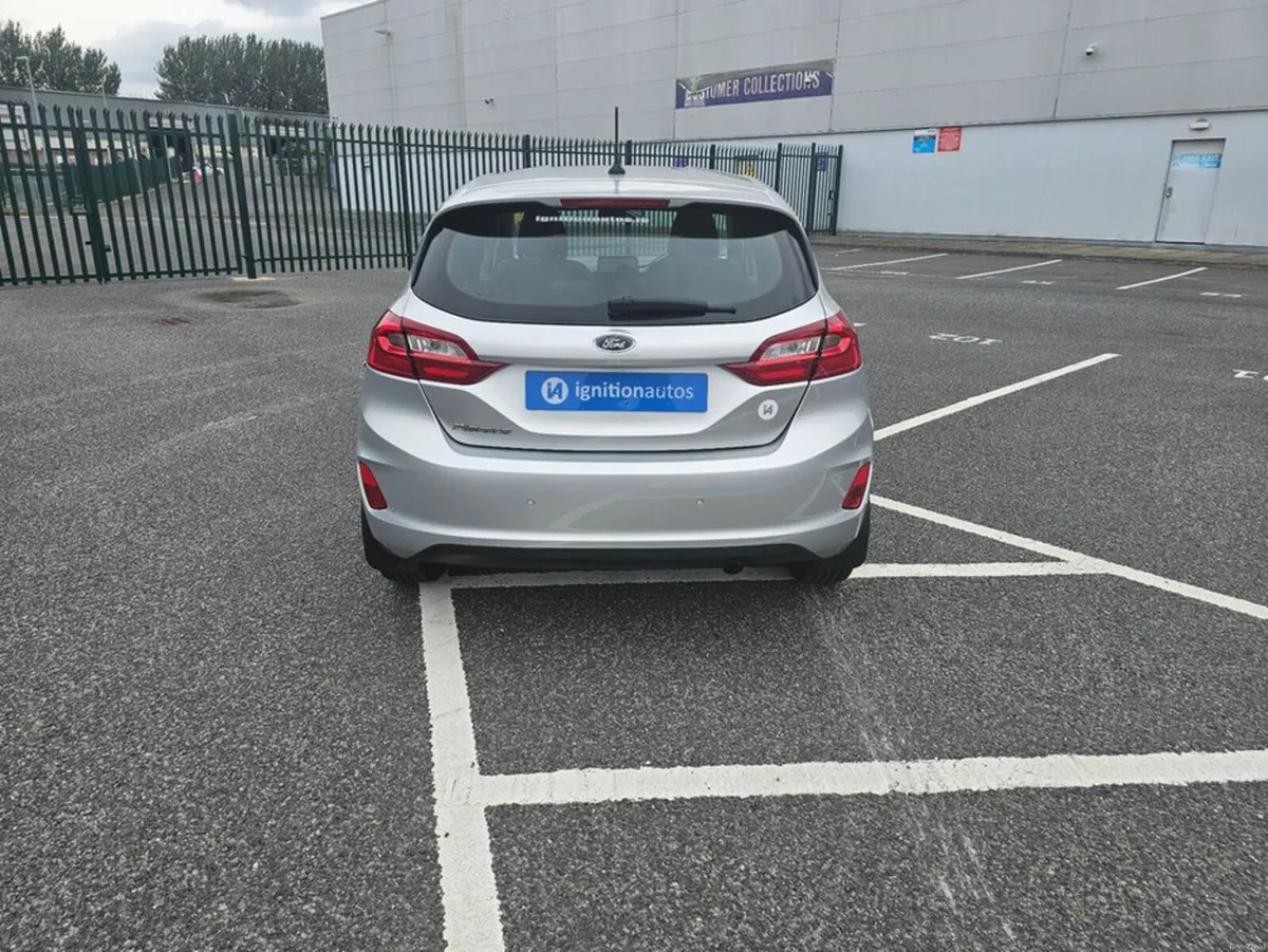 Ford Fiesta 1.0 PETROL, TITANIUM MODEL, LOW MILEAG - Image 6