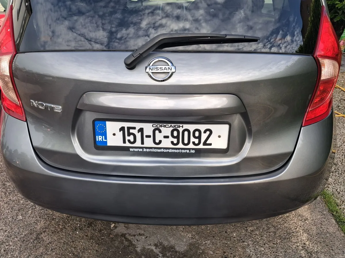 Automatic Nissan Note 2015 - Image 2