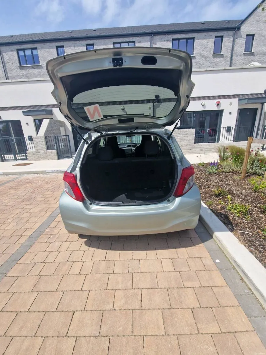 Toyota Vitz - Image 4