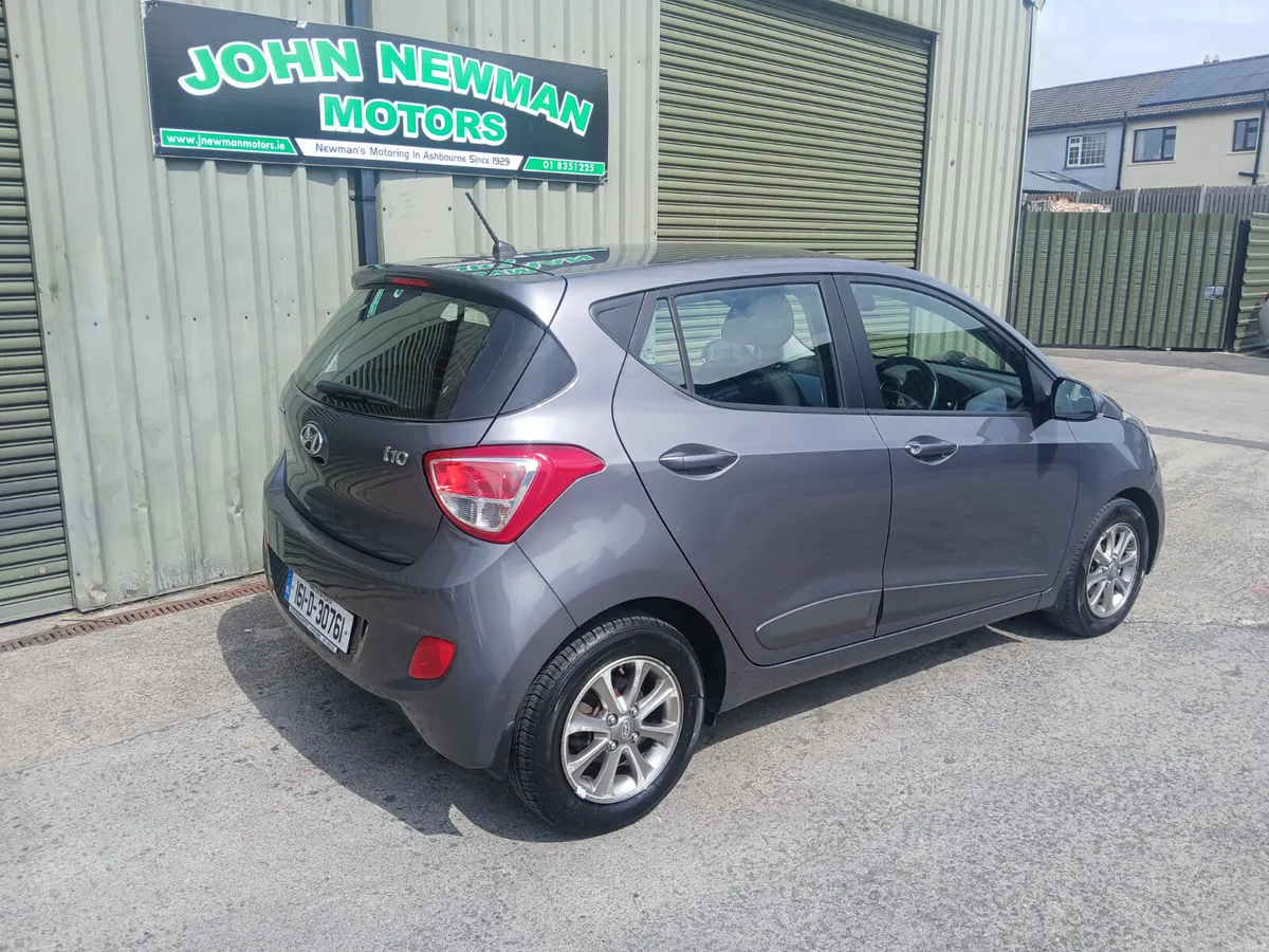 Hyundai i10 1 litre low mileage  2016 - Image 1