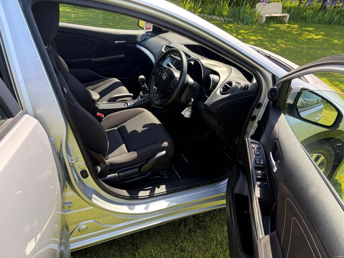HONDA CIVIC 1.6 I-DTEC SPORT - Image 6