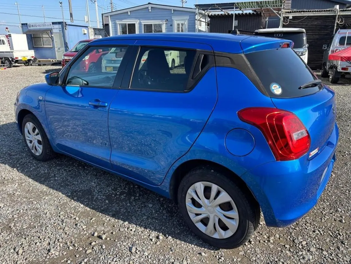 Suzuki Swift XG - Image 4