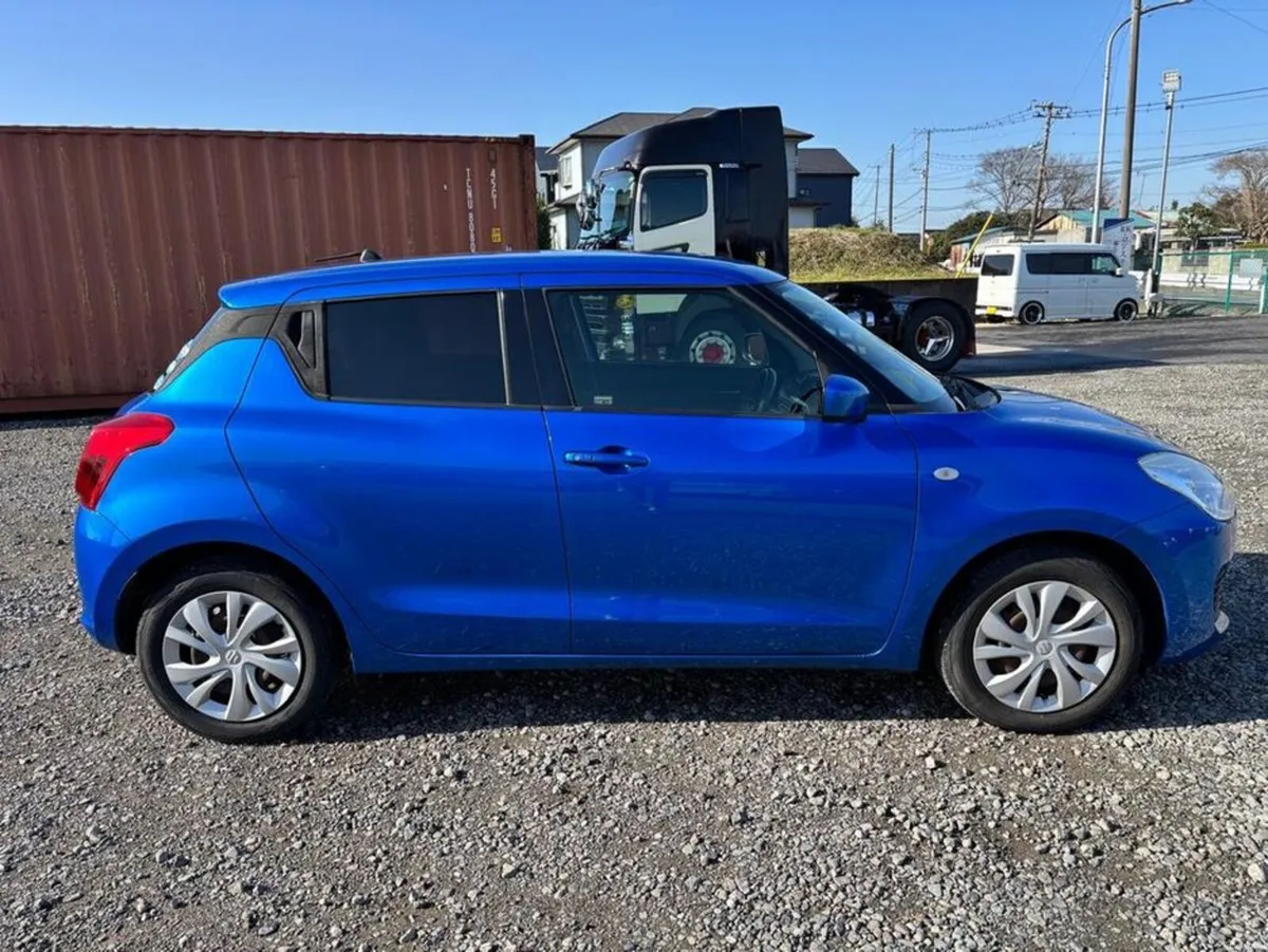 Suzuki Swift XG - Image 3