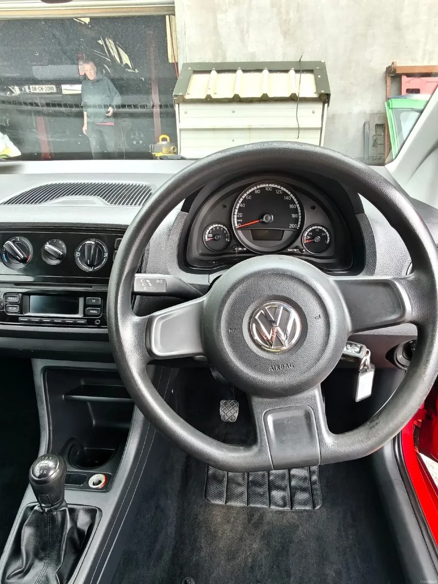Volkswagen up! 2014 - Image 3
