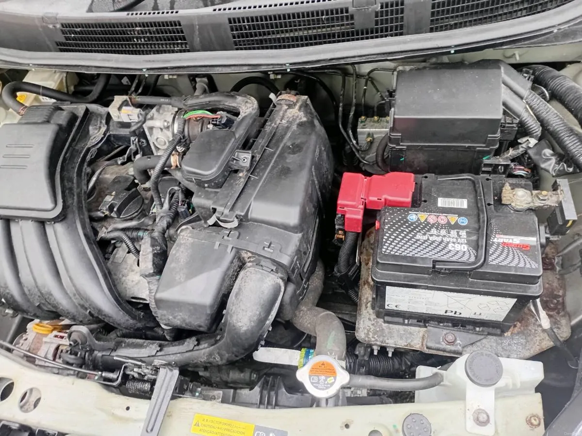 Nissan micra - Image 6
