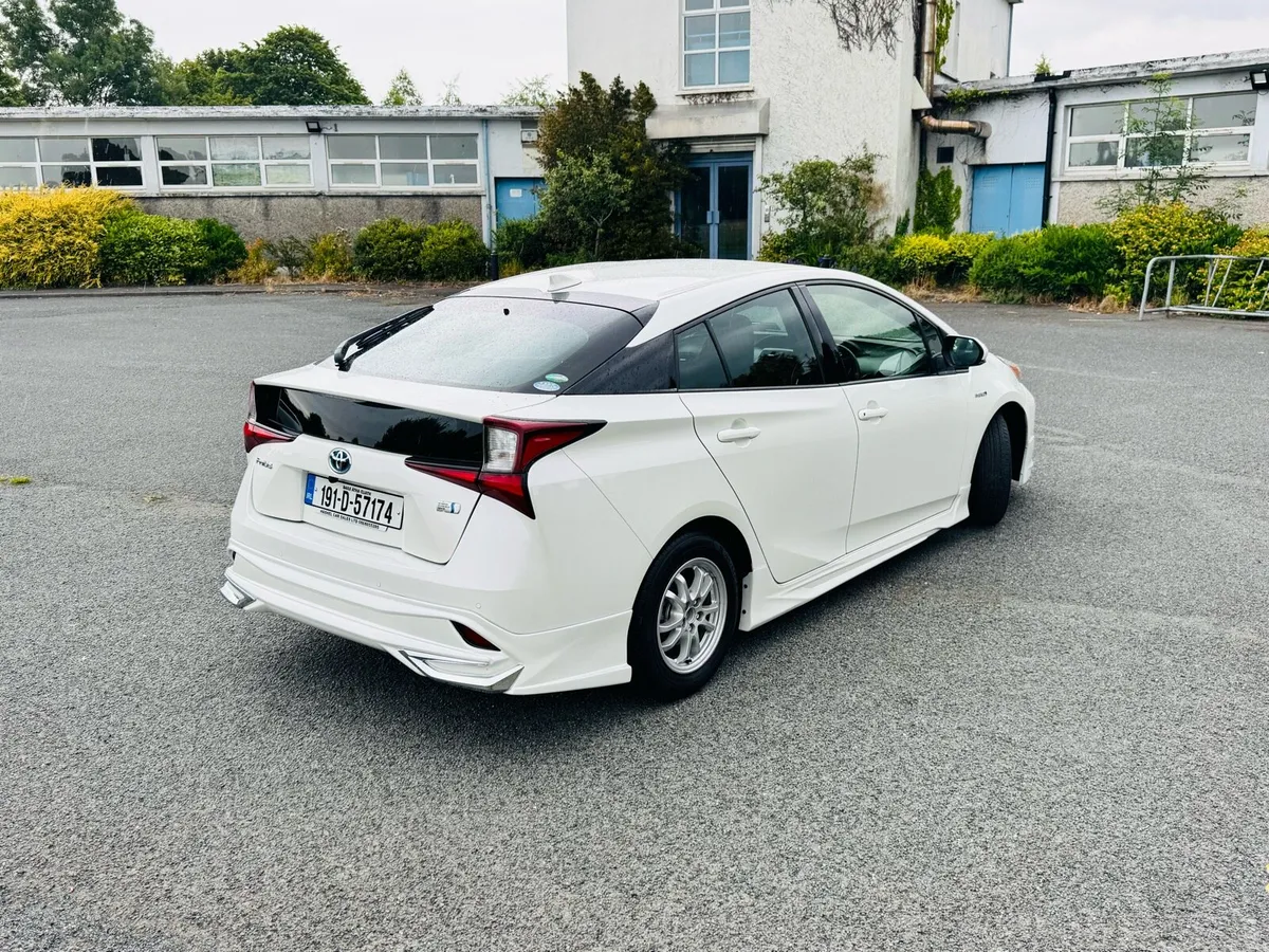 Stunning Toyota Prius Hybrid Auto 57k NCT 6/28 - Image 4