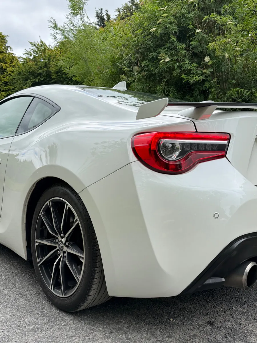 2017 Toyota GT86 2.0 Auto - Irish Car - New NCT - Image 5