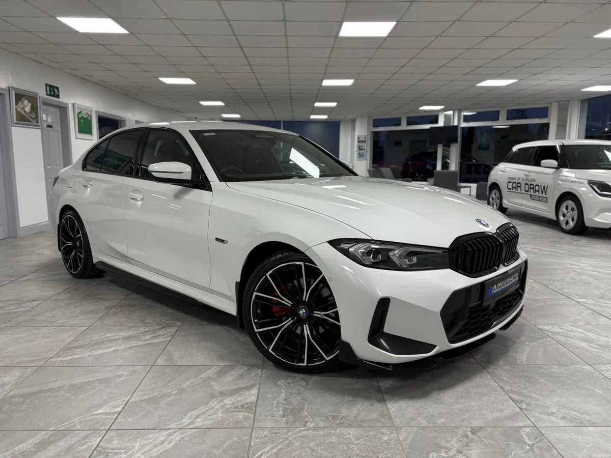 2023 BMW 3-Series 330E M-Sport LCI Automatic - Image 3