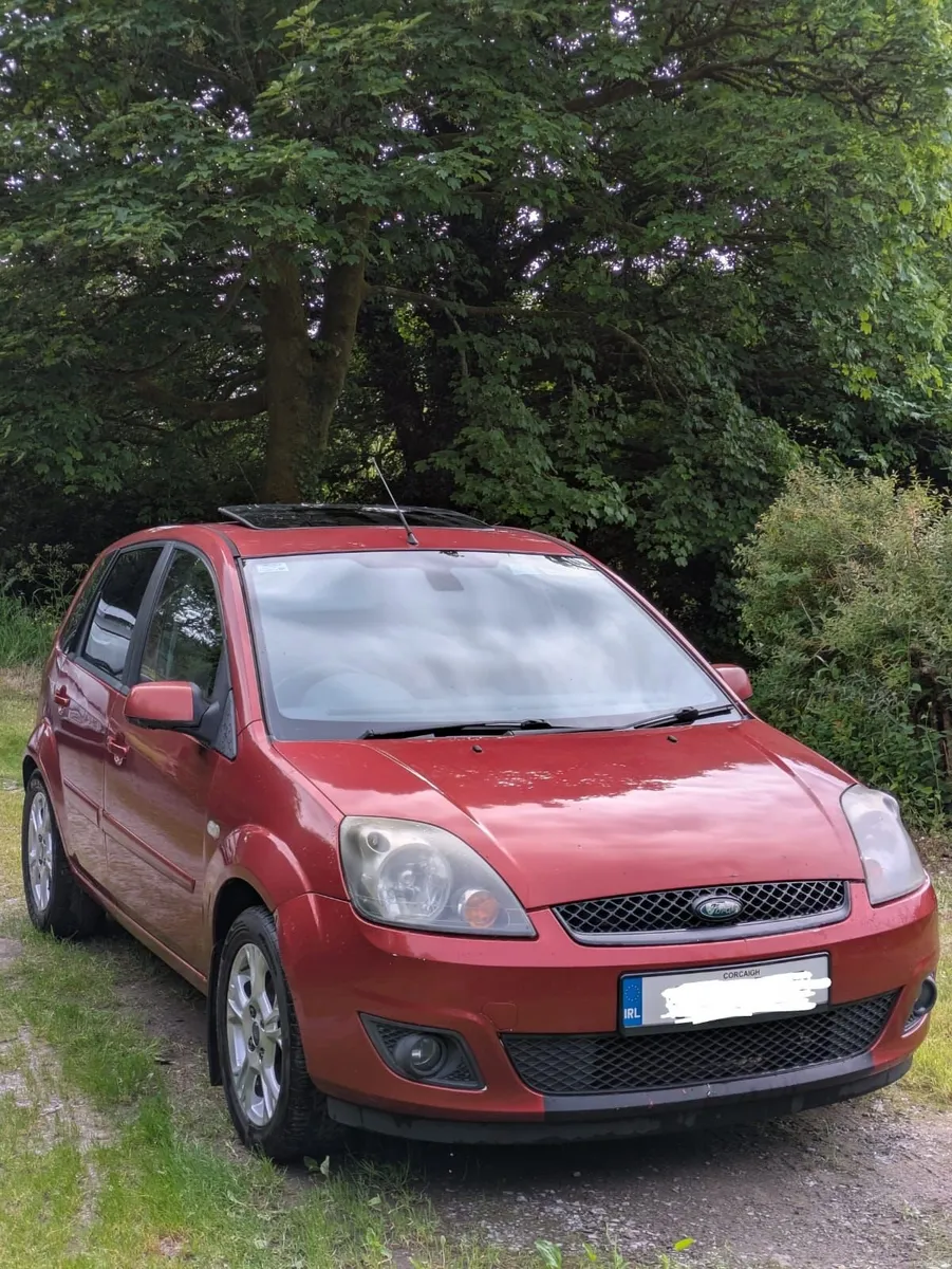 Ford Fiesta 2008 - Image 2