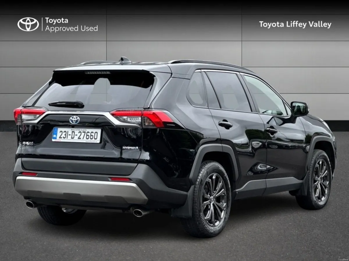 Toyota RAV4 RAV4 HYBRID SOL - Image 2