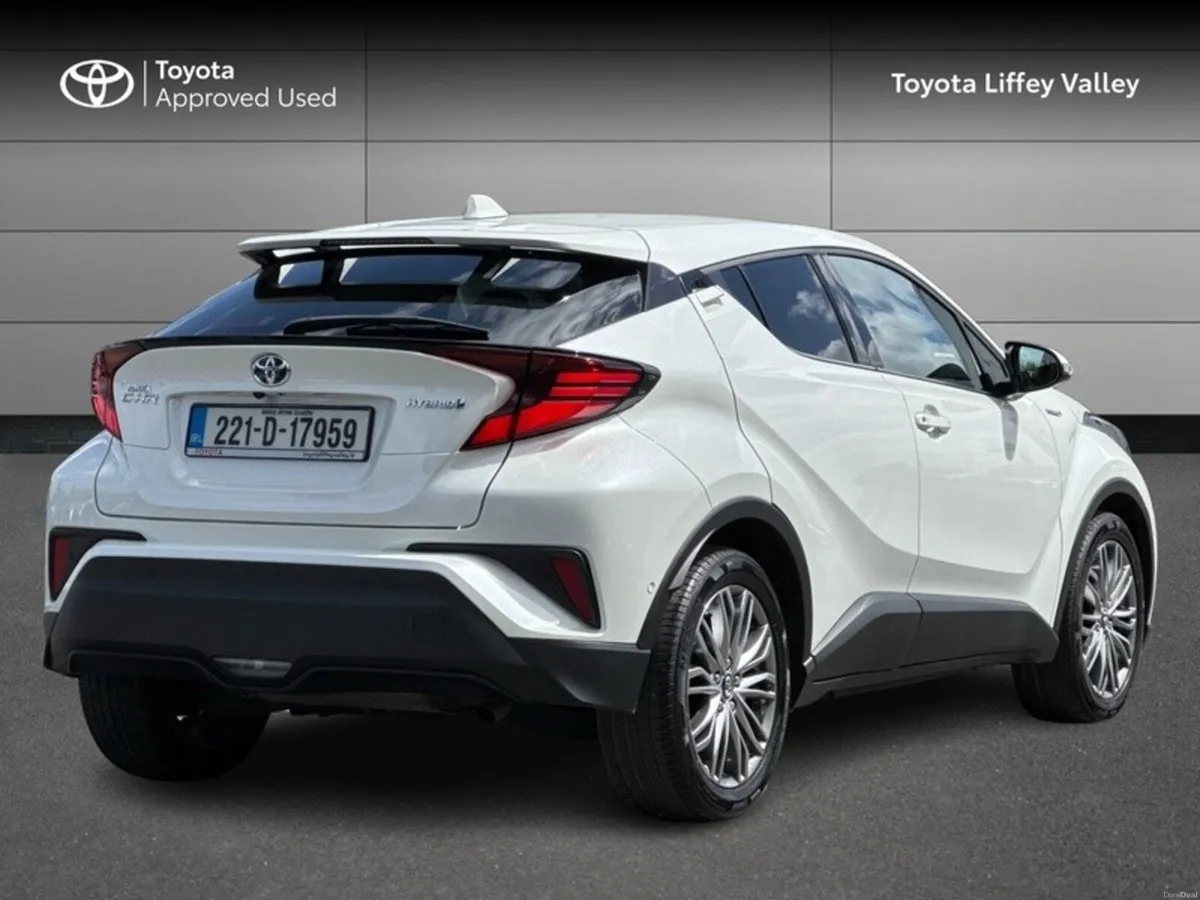Toyota C-HR C-HR HYBRID SOL - Image 2