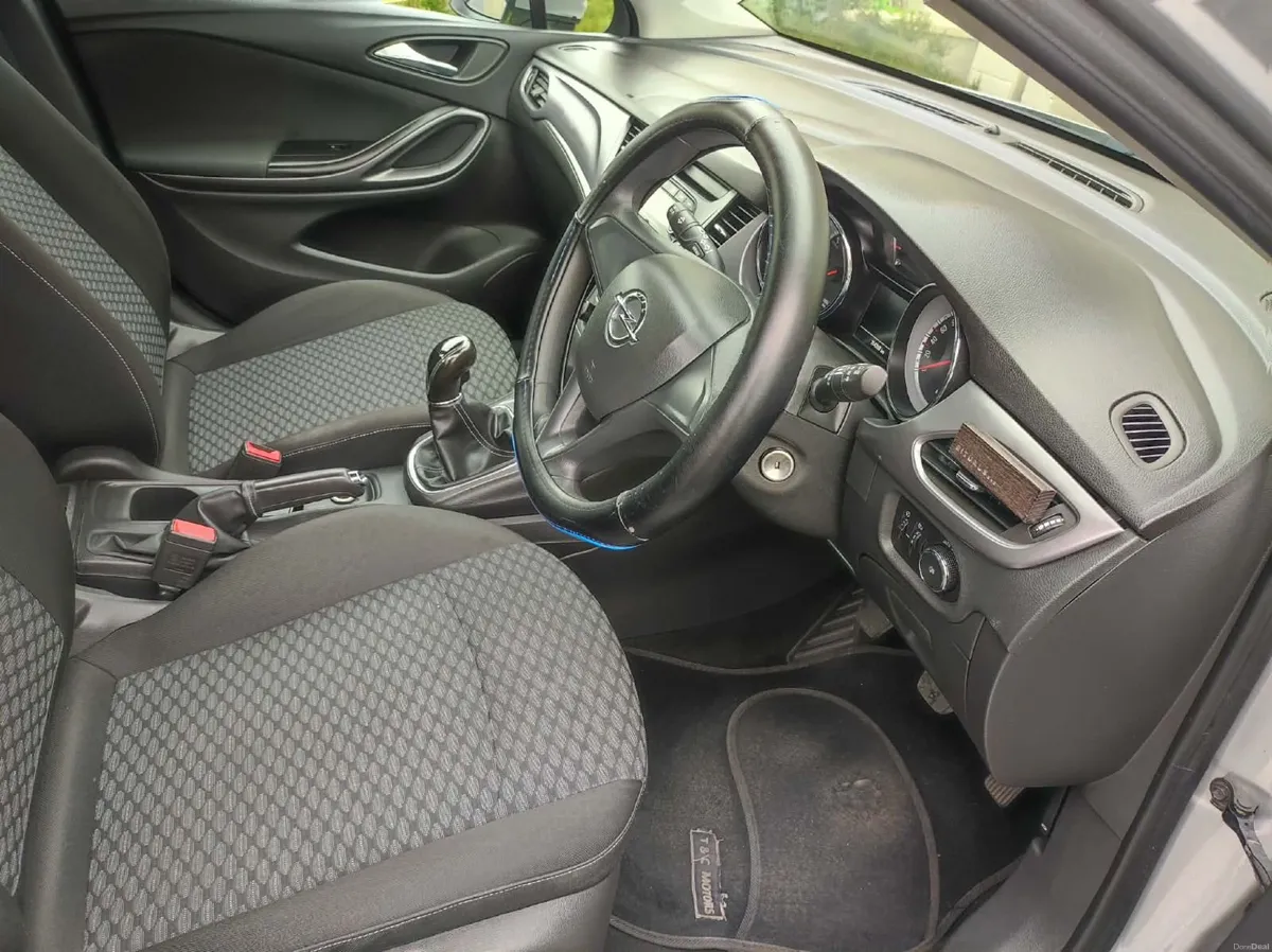 Opel Astra 2016 1.6 turbo disel - Image 2