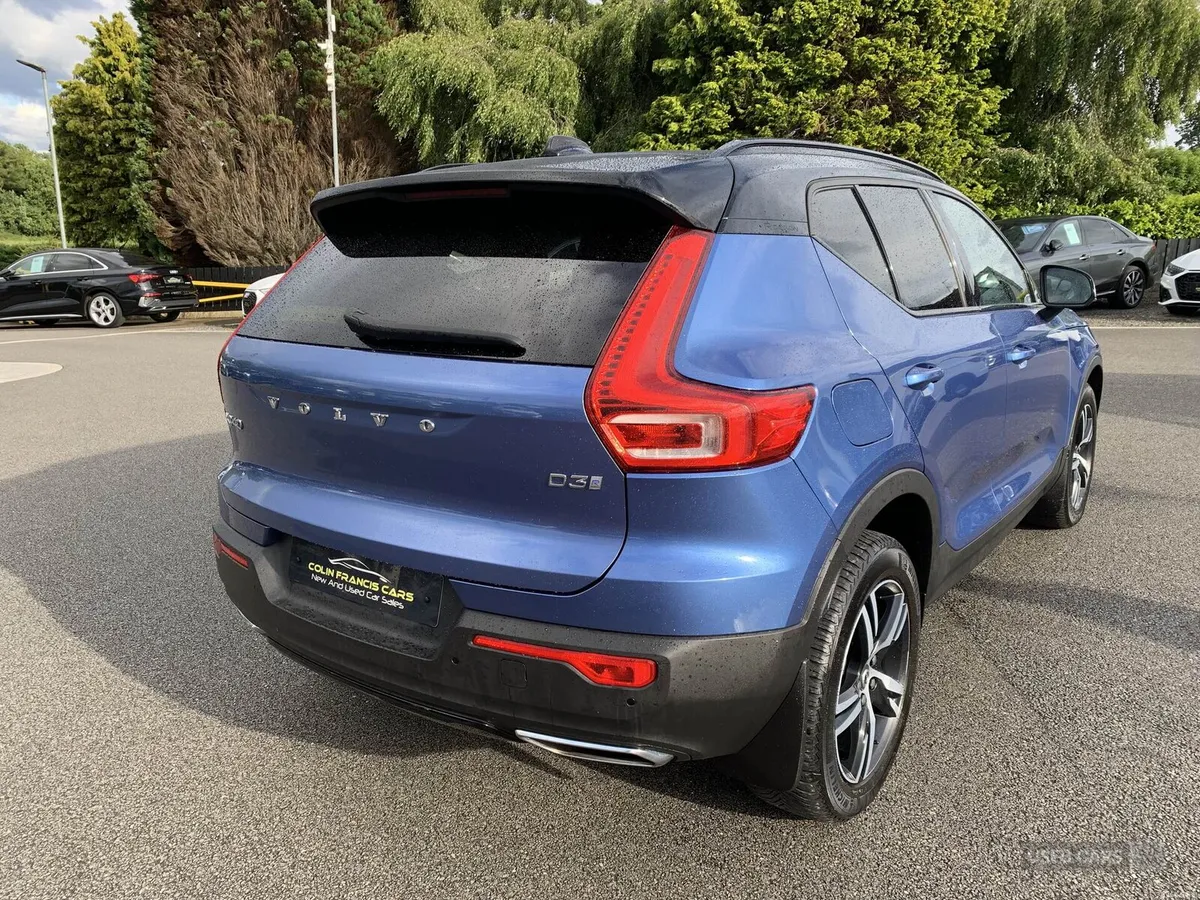 Volvo XC40 R-DESIGN - Image 5