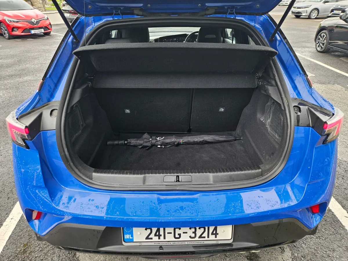 Opel Mokka 2024 1.2L Petrol Manual - Image 5