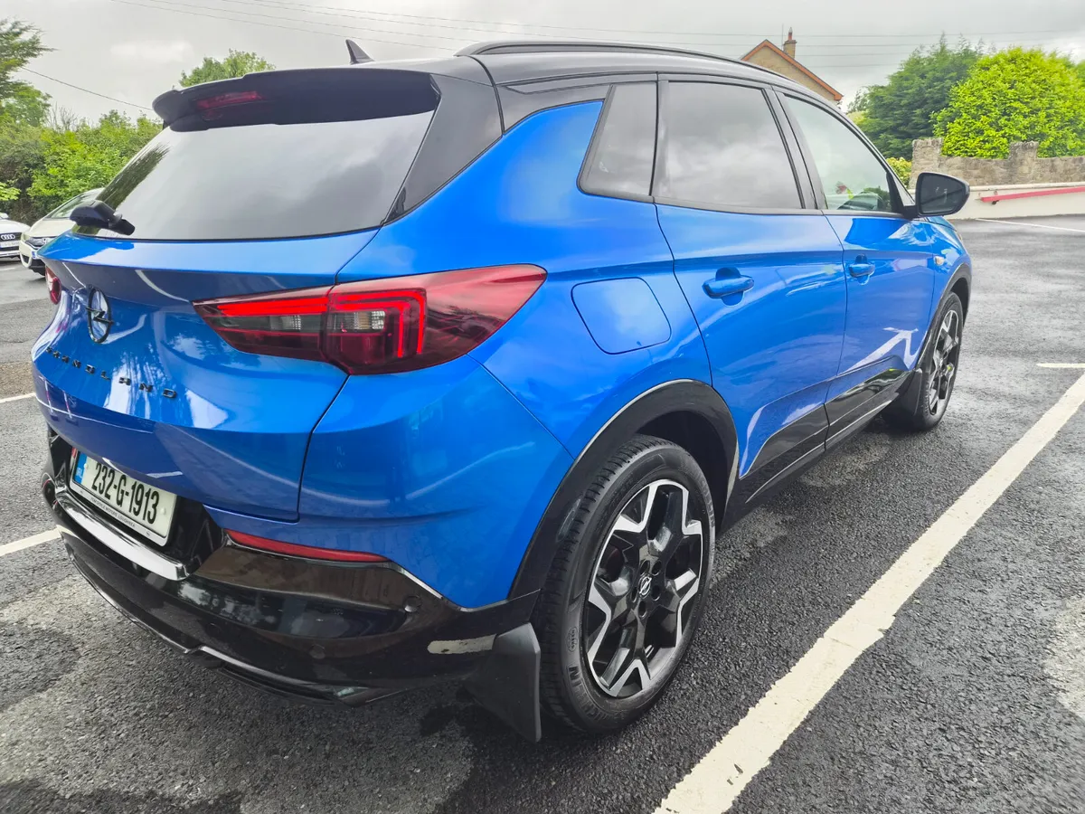 Opel Grandland X 2023 1.2L Petrol Manual - Image 3