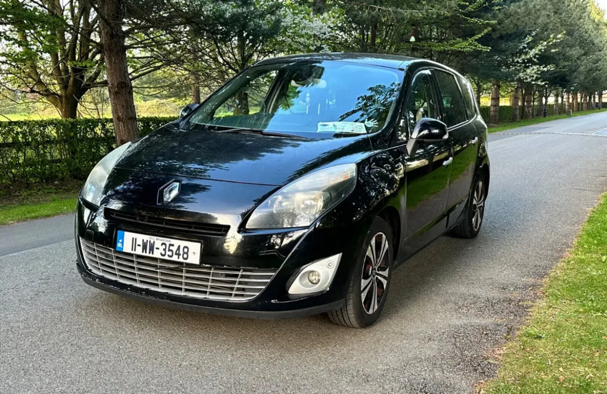 Renault  Scenic Automatic 2011 - Image 1