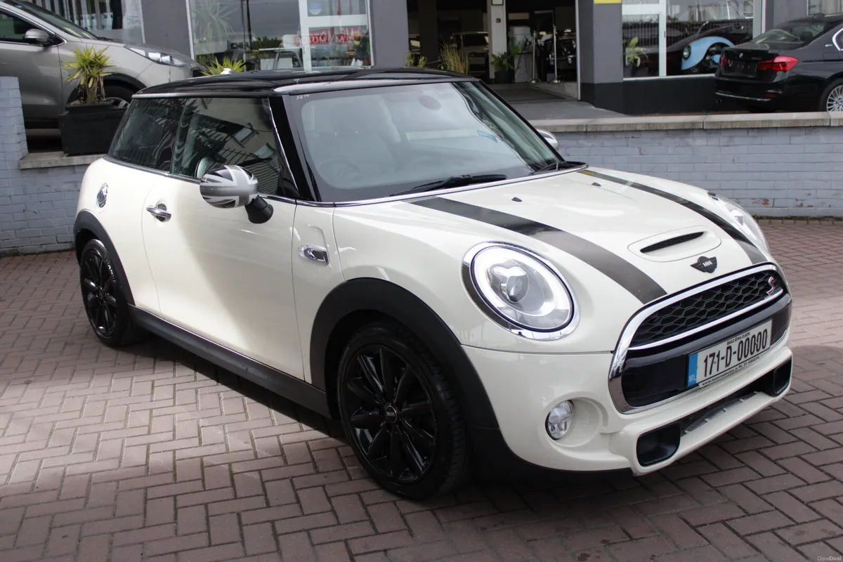 2017 MINI COOPER SD 3DR HATCHBACK 2.0 AUTO - Image 2