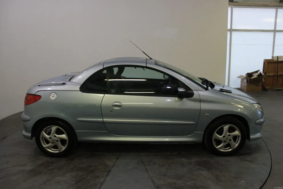 Peugeot 206 1.6 16V Coupe Cabriolet - TENDER 2 - R - Image 2