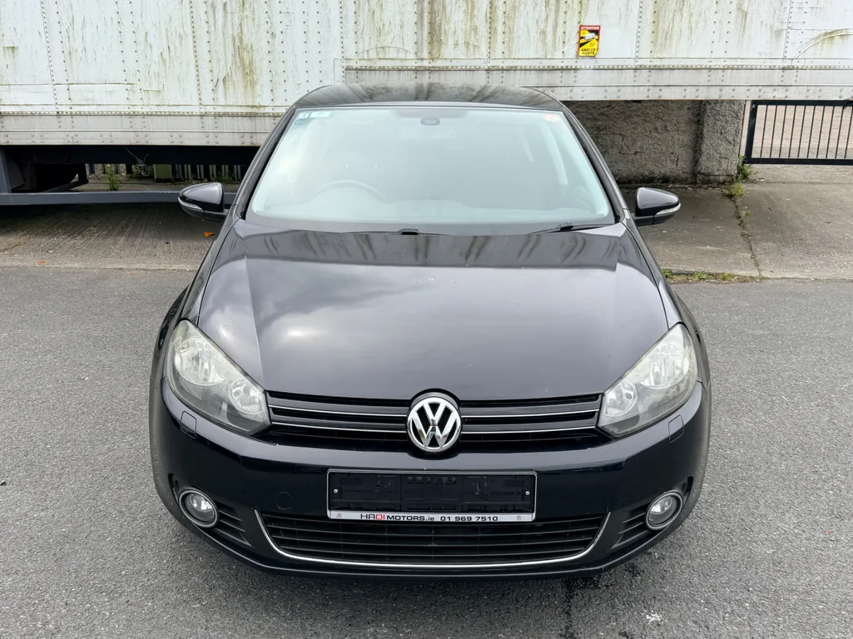 Volkswagon Golf 2012 Black - Image 2