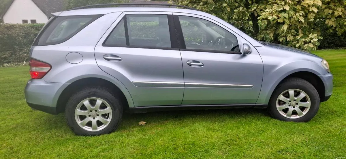 Car - Image 1