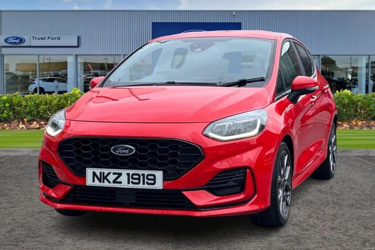 Ford Fiesta 1.0 EcoBoost ST-Line 5dr- Apple Car Pl - Image 5