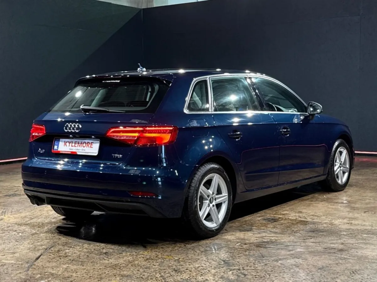 Audi A3 1.4TFSI - AUTOMATIC - ALLOY WHEELS - LED L - Image 4