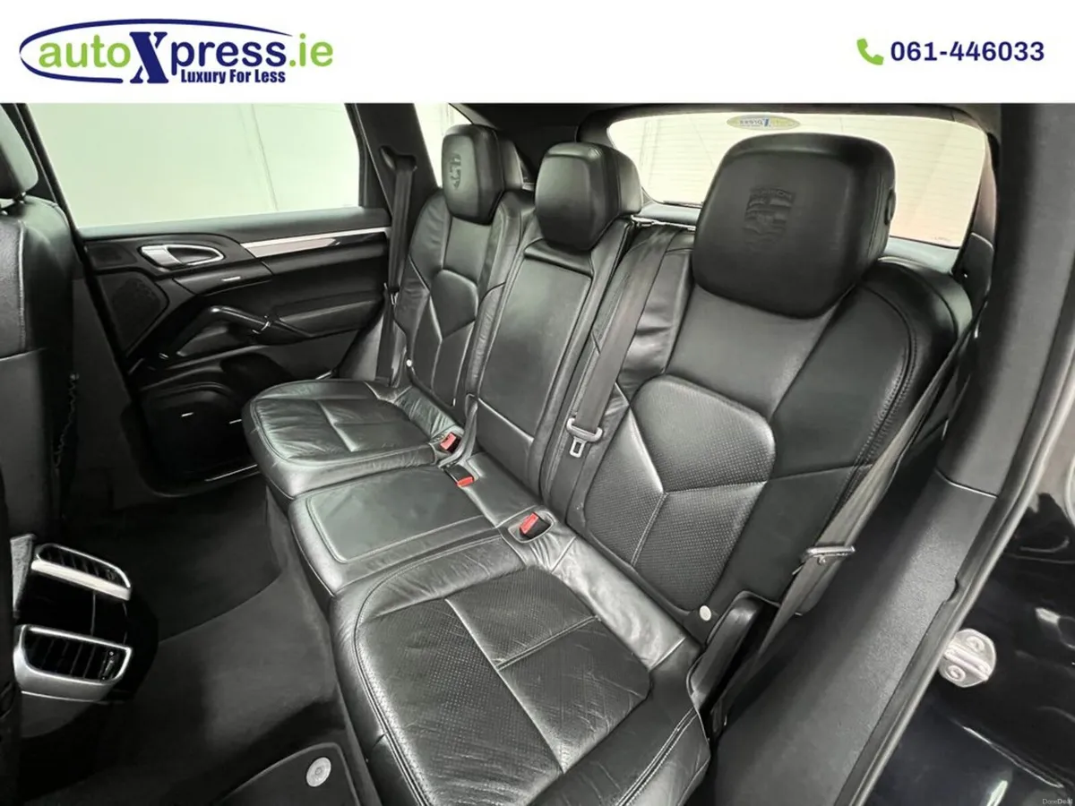 Porsche Cayenne 3.0 Diesel, Panoramic roof, Bose S - Image 4