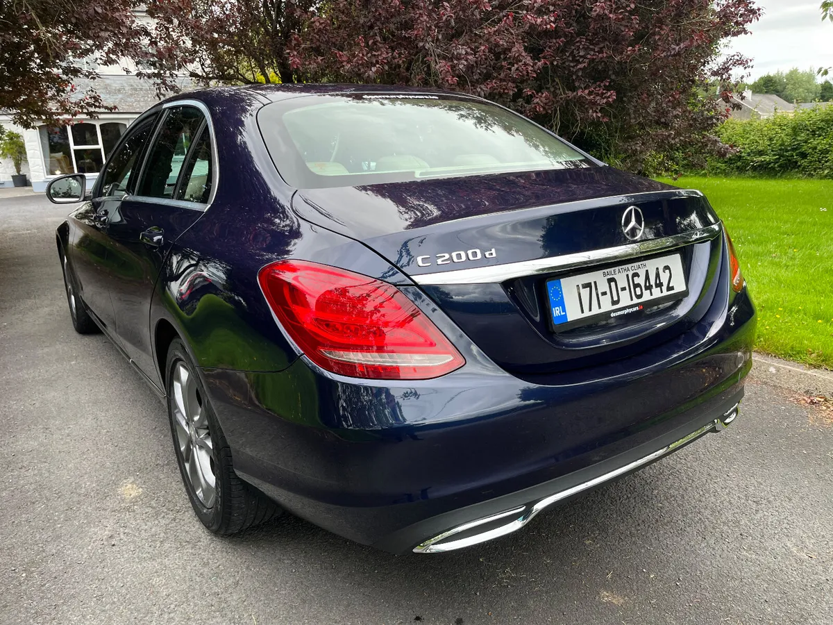 Mercedes-Benz C-Class 2017 C200d - Image 4