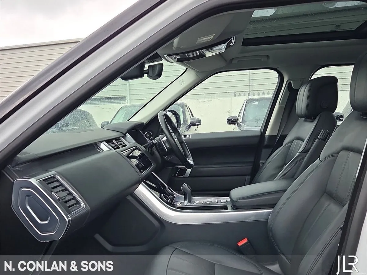 Land Rover Range Rover Sport 3.0D TDV6 HSE DYNAMIC - Image 3