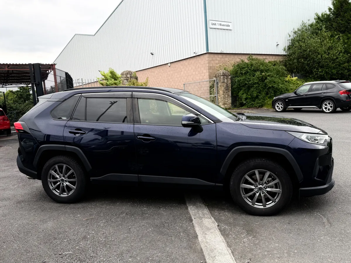 Toyota RAV4 2021 - Image 5