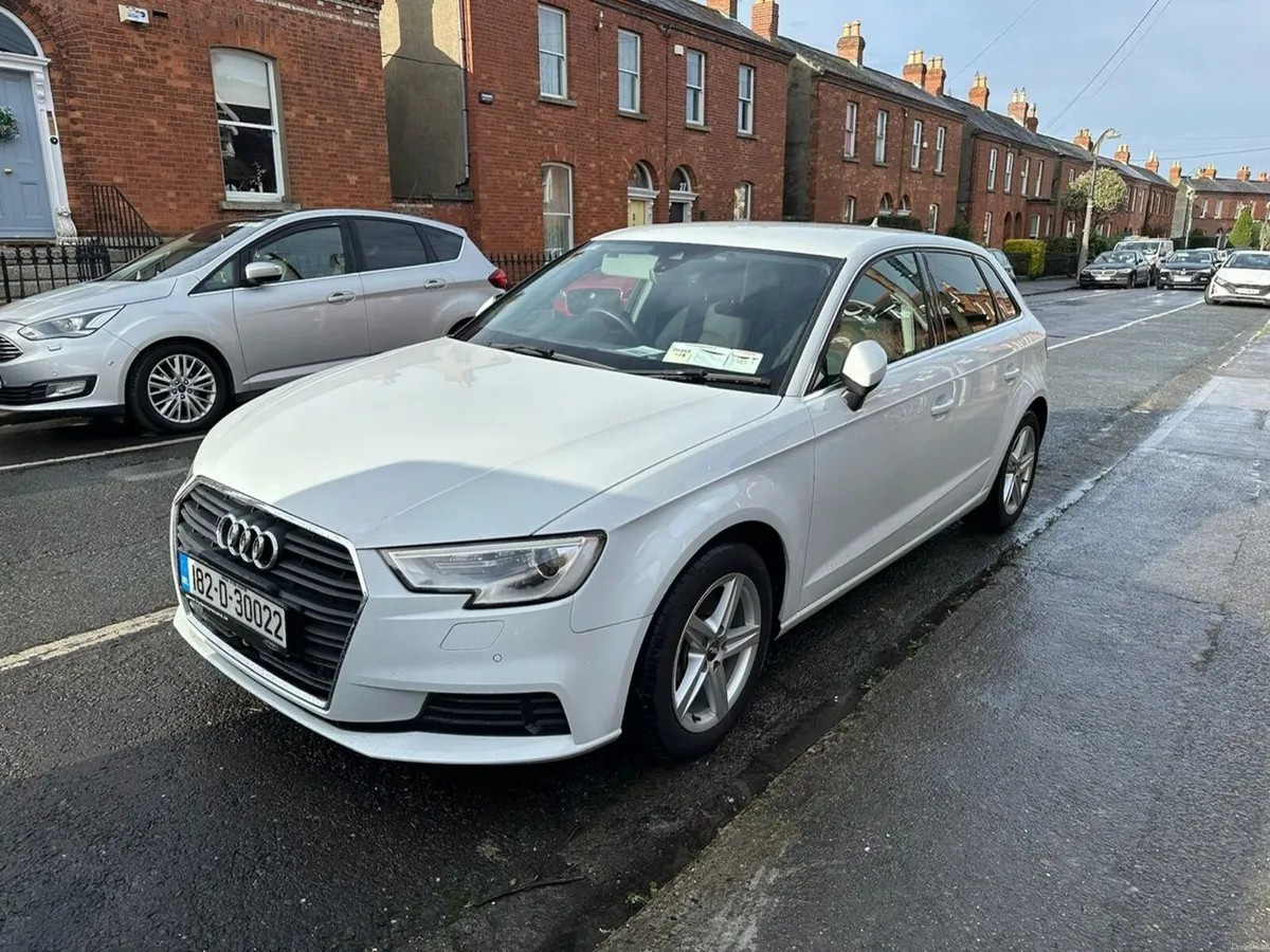 2018 White Audi A3 TFSI Hatchback - Image 4