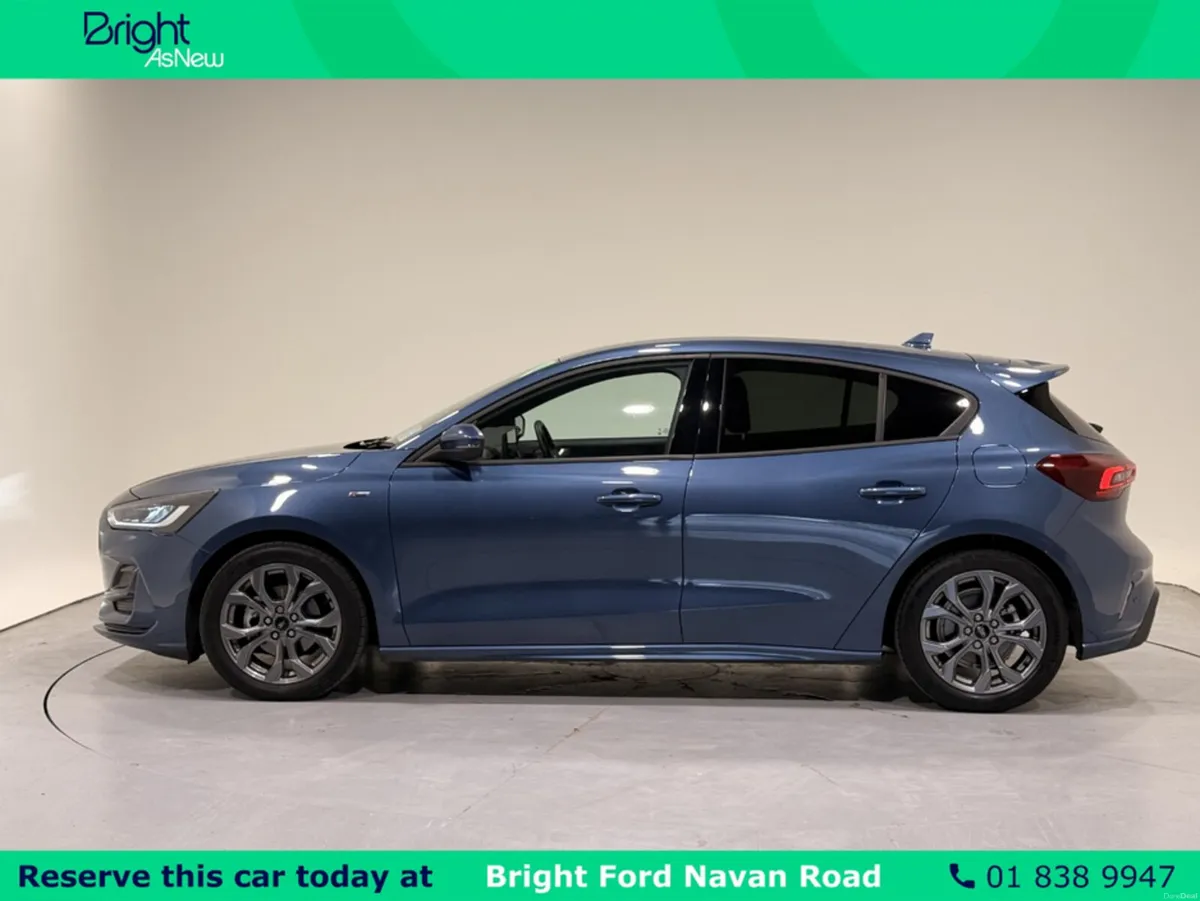 Ford Focus ST-LINE 5DR 1.0T 125 MHEV - Image 6