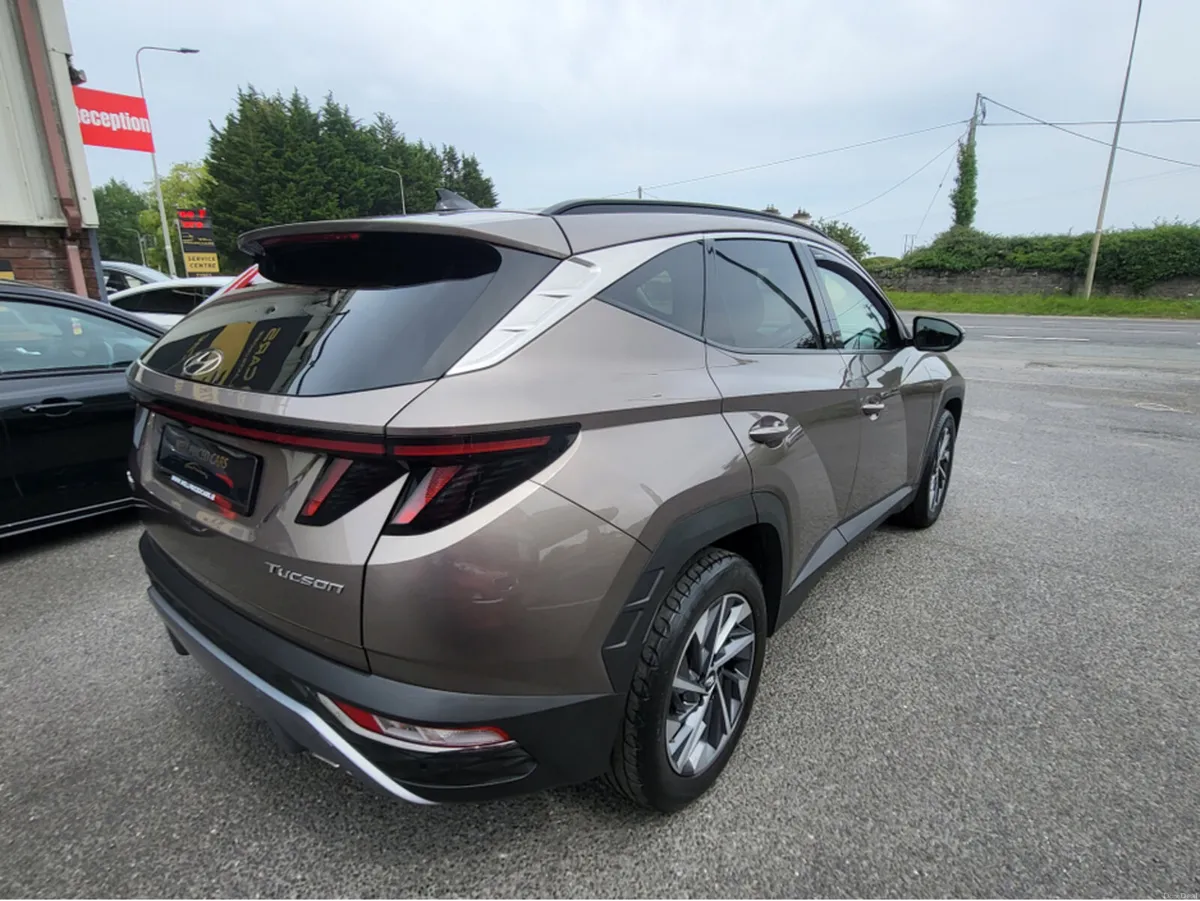 Hyundai Tucson IX35 EXECUTIVE PLUS 5DR - Image 3