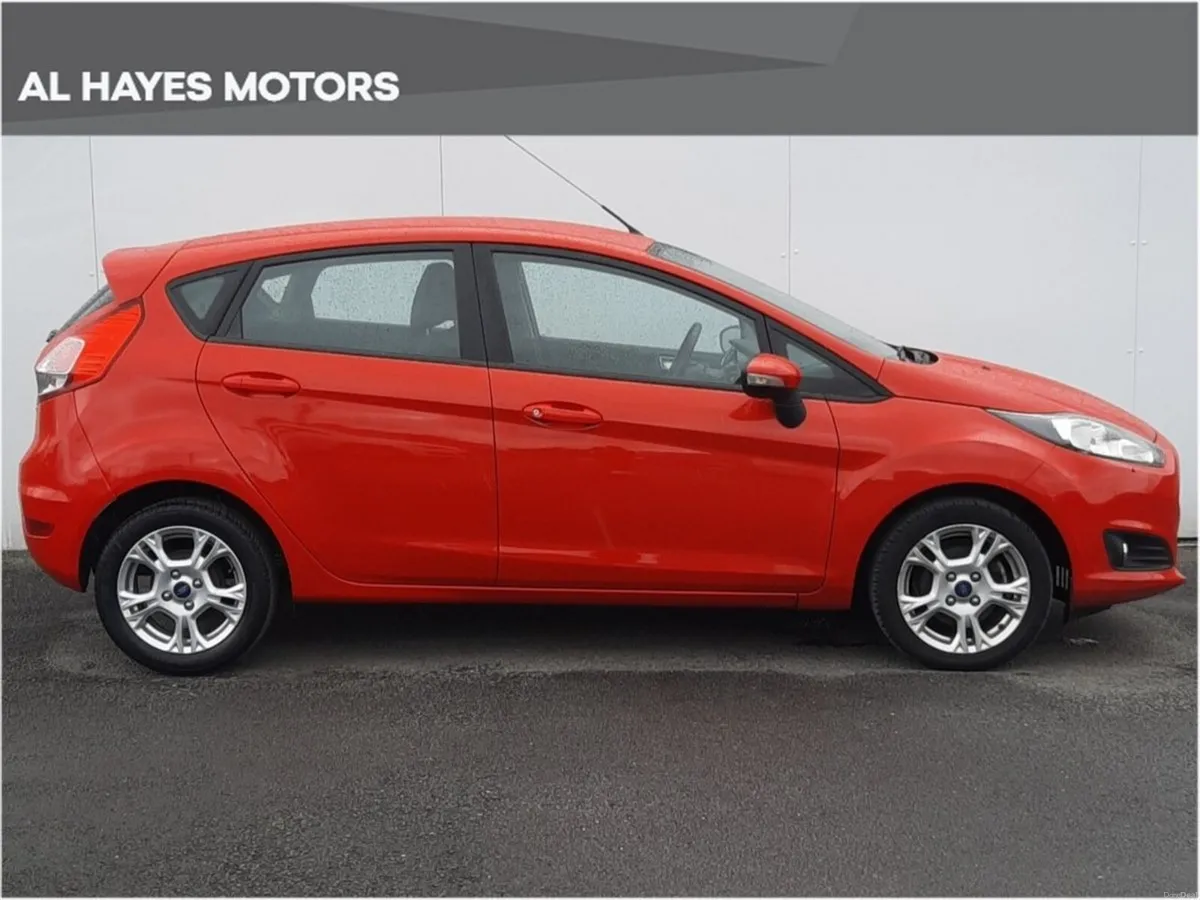Ford Fiesta 1.25 LITRE PETROL  **ZETEC MODEL** - Image 3