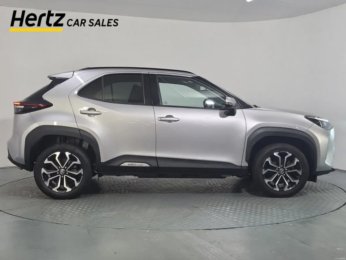 Toyota Yaris Cross DESIGN HEV 1.5 Petrol Automatic - Image 4