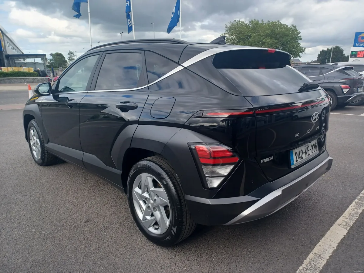 Hyundai KONA 2024 - Image 3