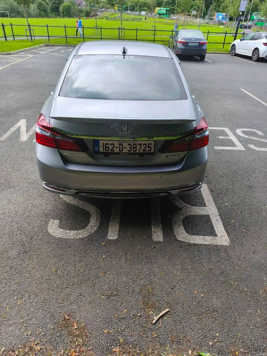 Honda Accord Hybrid EX - Image 4