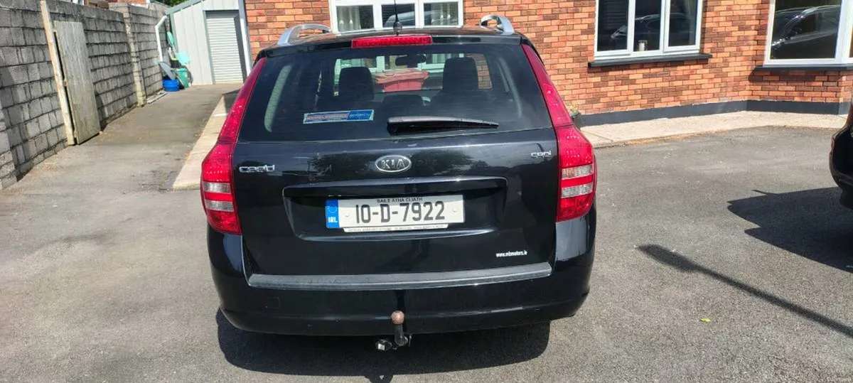 Kia Ceed estate1.6 diesel - Image 4