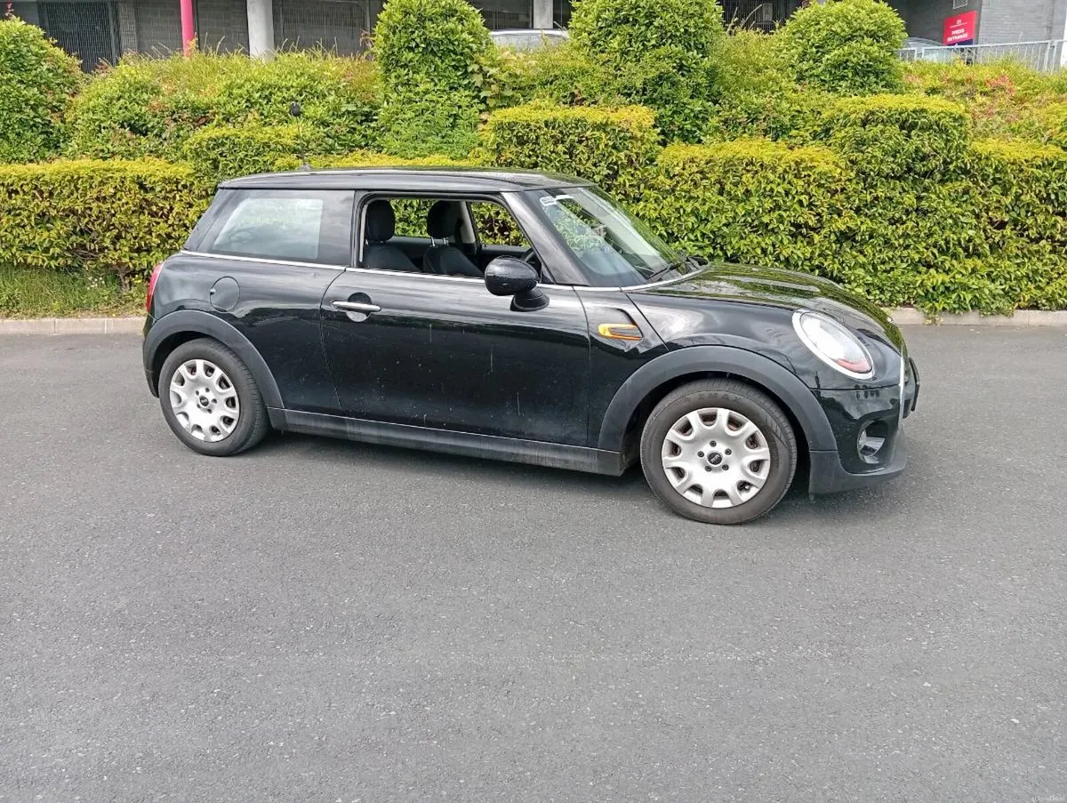 Mini one - Image 2