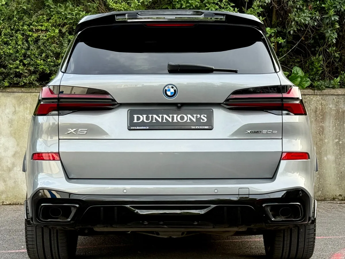 BMW X5 2023 50E M SPORT LCI *22" ALLOYS* - Image 6