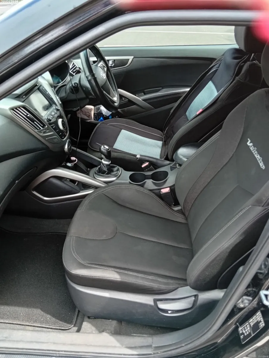 Hyundai Veloster 2013 **NEW NCT** - Image 2