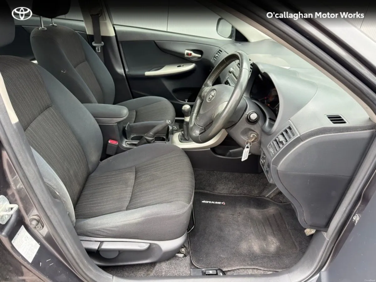 Toyota Corolla NG COR 1.4 LUNA SAL CBU - Image 5